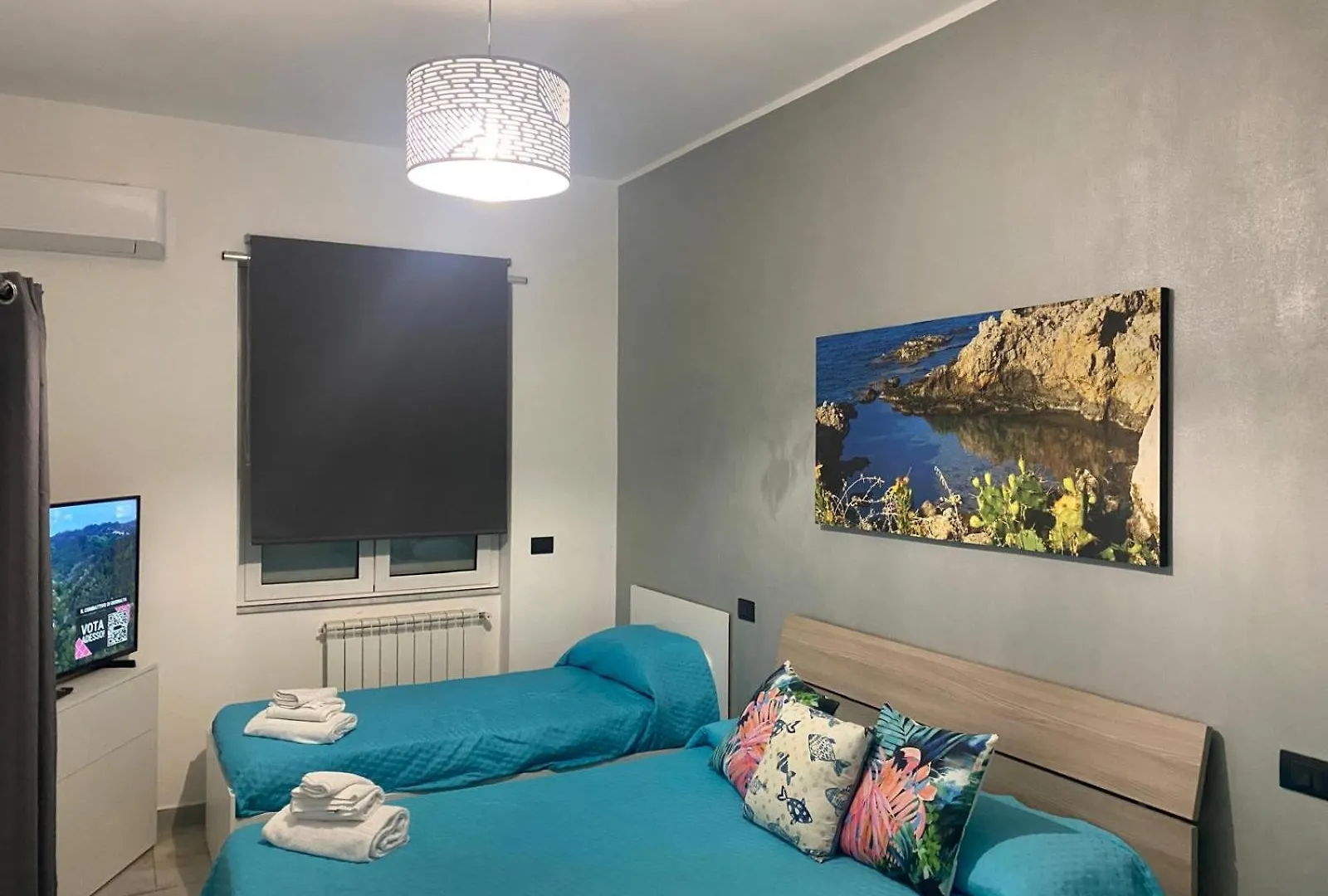 Vista Eolie Milazzo- Apartments 0*, Milazzo Italy