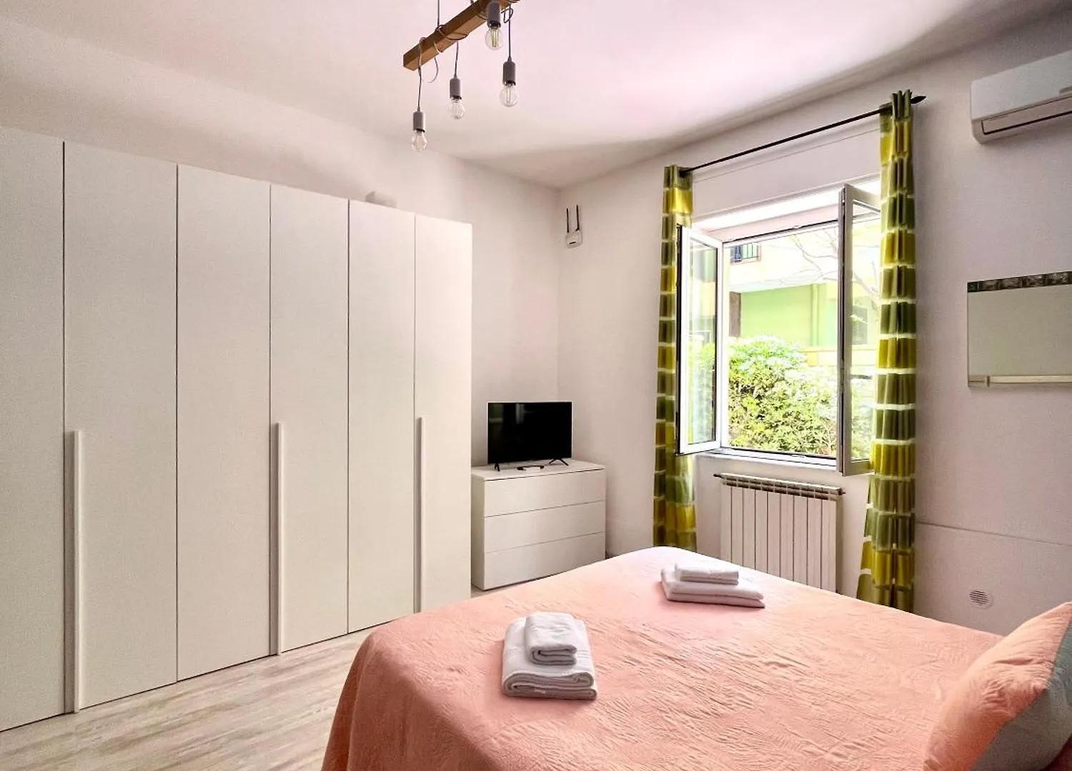 Vista Eolie Milazzo- Apartments Italy