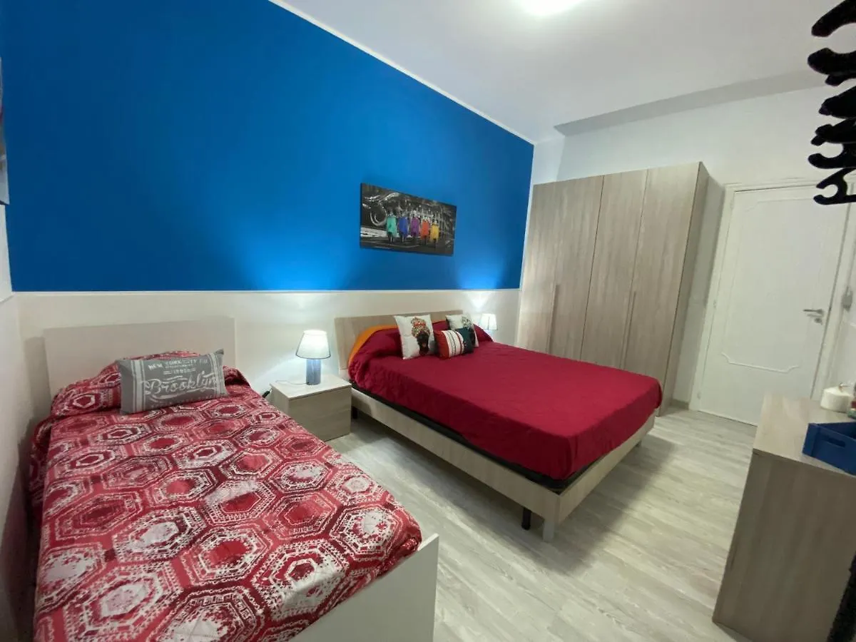 Vista Eolie Milazzo- Apartments Italia